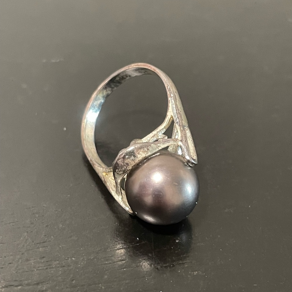 Black Pearl Silver Ring - Picture 4 of 4